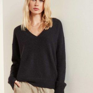 James Perse LIGHTWEIGHT CASHMERE V NECK SWEATER